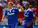 Schalke stun Mainz