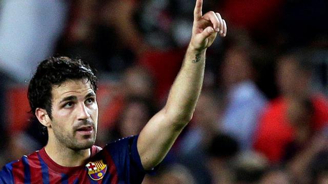 Barcelona destroy Villarreal
