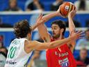 Trio roll on in Eurobasket