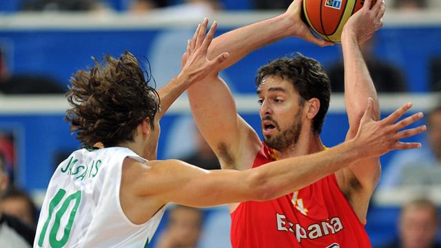 Spain, Serbia and France roll on