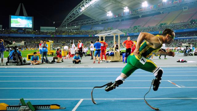 Pistorius snubs 'insulting' BBC