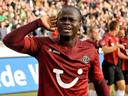 Hanover stun Dortmund