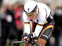 Martin beats Wiggins