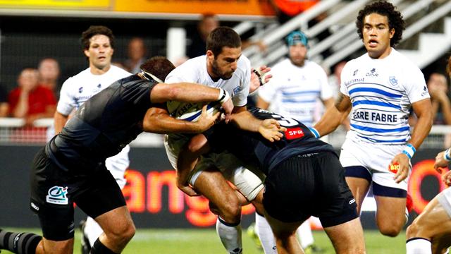 Castres continue sa route