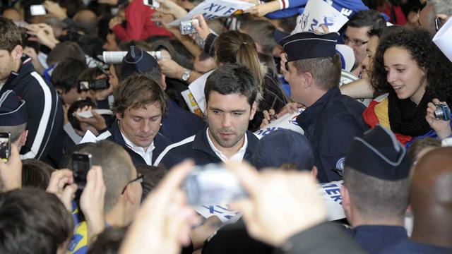 Accueil chaleureux pour les Bleus