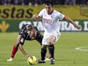Granada stun Sevilla