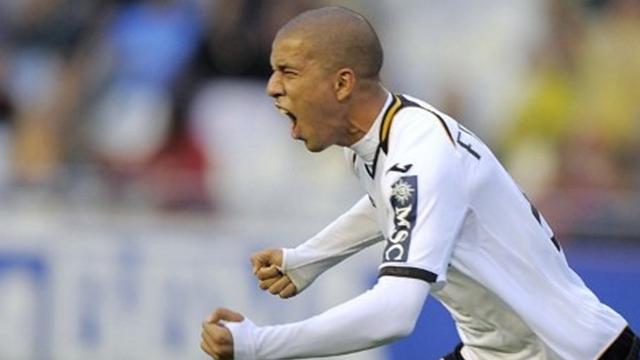 Brutal differences divide Valencia derby