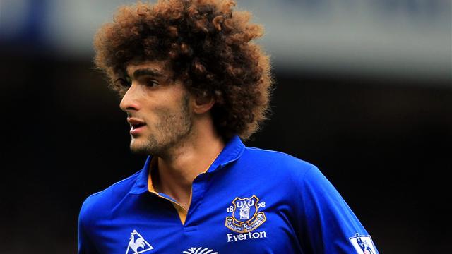 Fellaini open to Everton departure