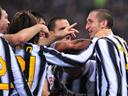 Title rivals clash
