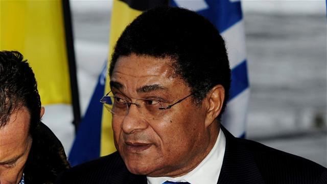 Eusebio leaves hospital after health scare