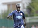 Sagbo discolates shoulder