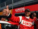 Tarquini upstages Chevs