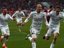 Bayern win to boost title 