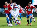 Lyon reach final