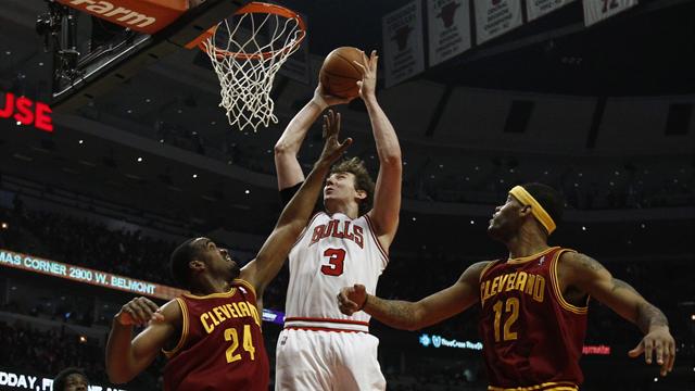 Bulls top seeds for play-offs