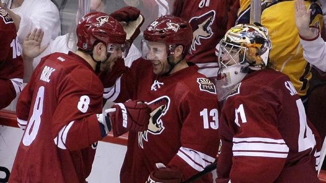 Coyotes pounce in OT to subdue Predators