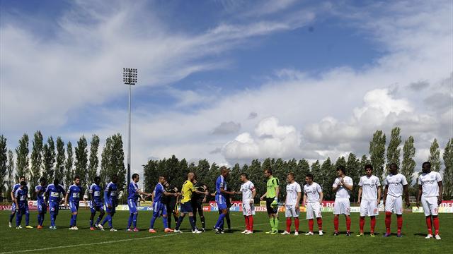 Top Portuguese team plays with eight men