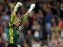 Valdes will not re-sign at Barcelona after 2014