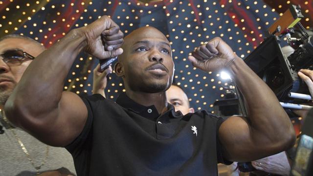 Bradley gets shot at fame against Pacquiao