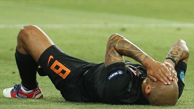 Bayern reject De Jong link