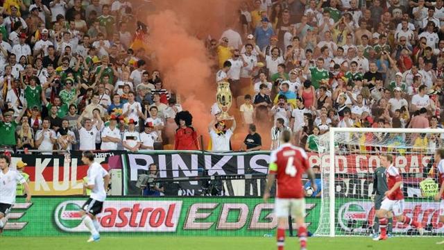 Germany face charge over 'neo-nazi' banner