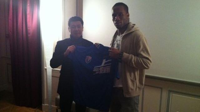 Drogba leaves Chelsea for China