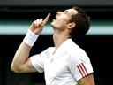 Murray destroys Davydenko
