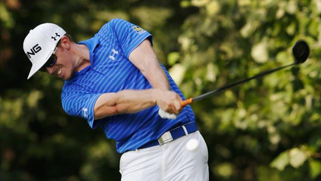 Mahan moves clear, Tiger claws into contention