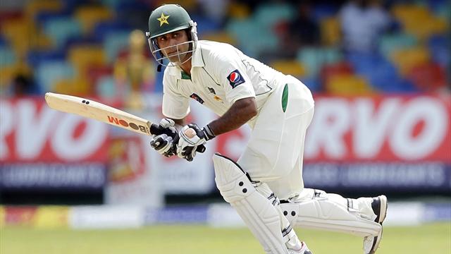 Hafeez falls four short of double hundred