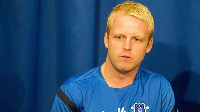 Rangers deny players transfer clearance