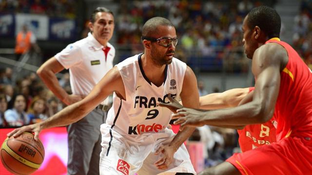Spain thump France in Olympic warm-up
