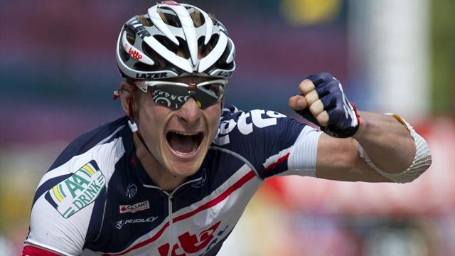 Greipel takes third win in Tour