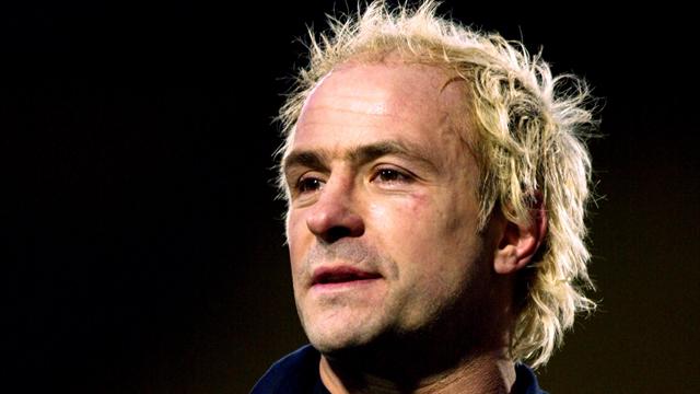 Mapletoft staying with Quins