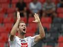 Thun coach takes players' advice and quits