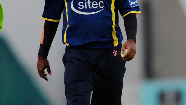 Murali to take on Sussex