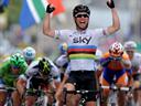 Cavendish back with a bang