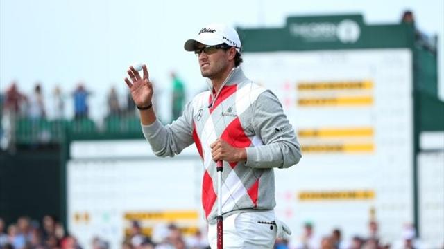 Scott charges clear of Open field