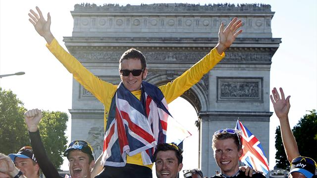 Wiggins clinches Tour as Cav wins in Paris