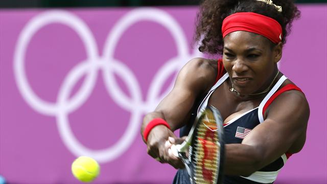 Serena Williams through to second round