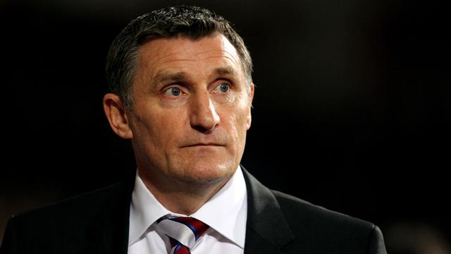 Blackburn appoint Tony Mowbray as manager