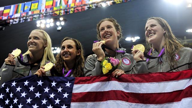Gold and new WR for US - Swimming - Olympic Games