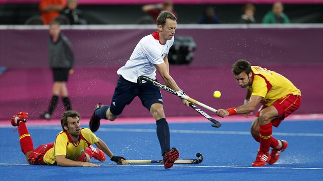 Britain in Olympic hockey semis, Spain livid