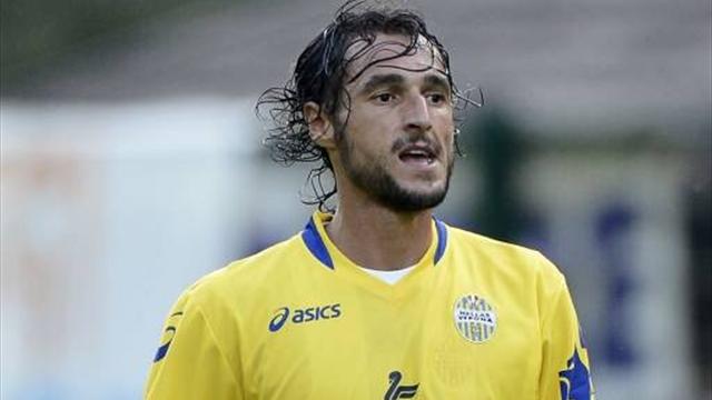 Italian player goes on hunger strike in fix protest