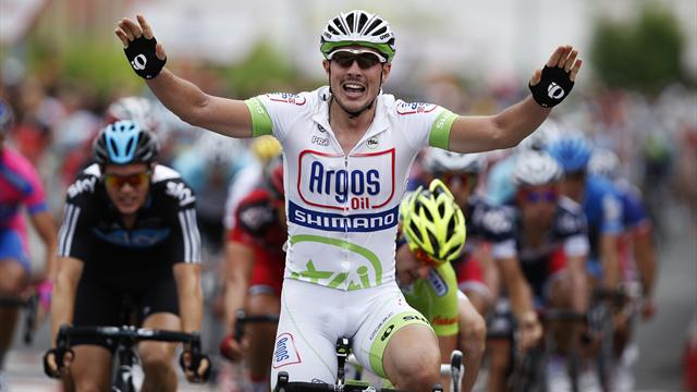 Degenkolb victorious in Vuelta stage two