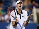 Isner shoulders US hopes 