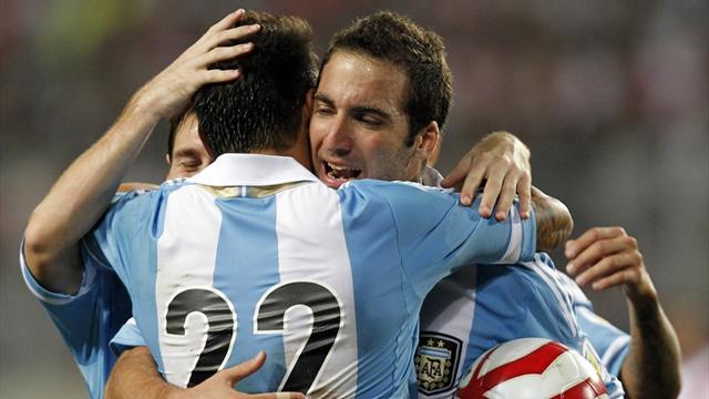 Higuain rescues point  - Football - World Cup