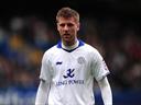 Blades bag Foxes forward
