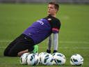 Szczesny keen to stay with Arsenal