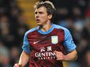 Ex-England star Warnock joins Leeds