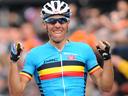 Gilbert wins world title